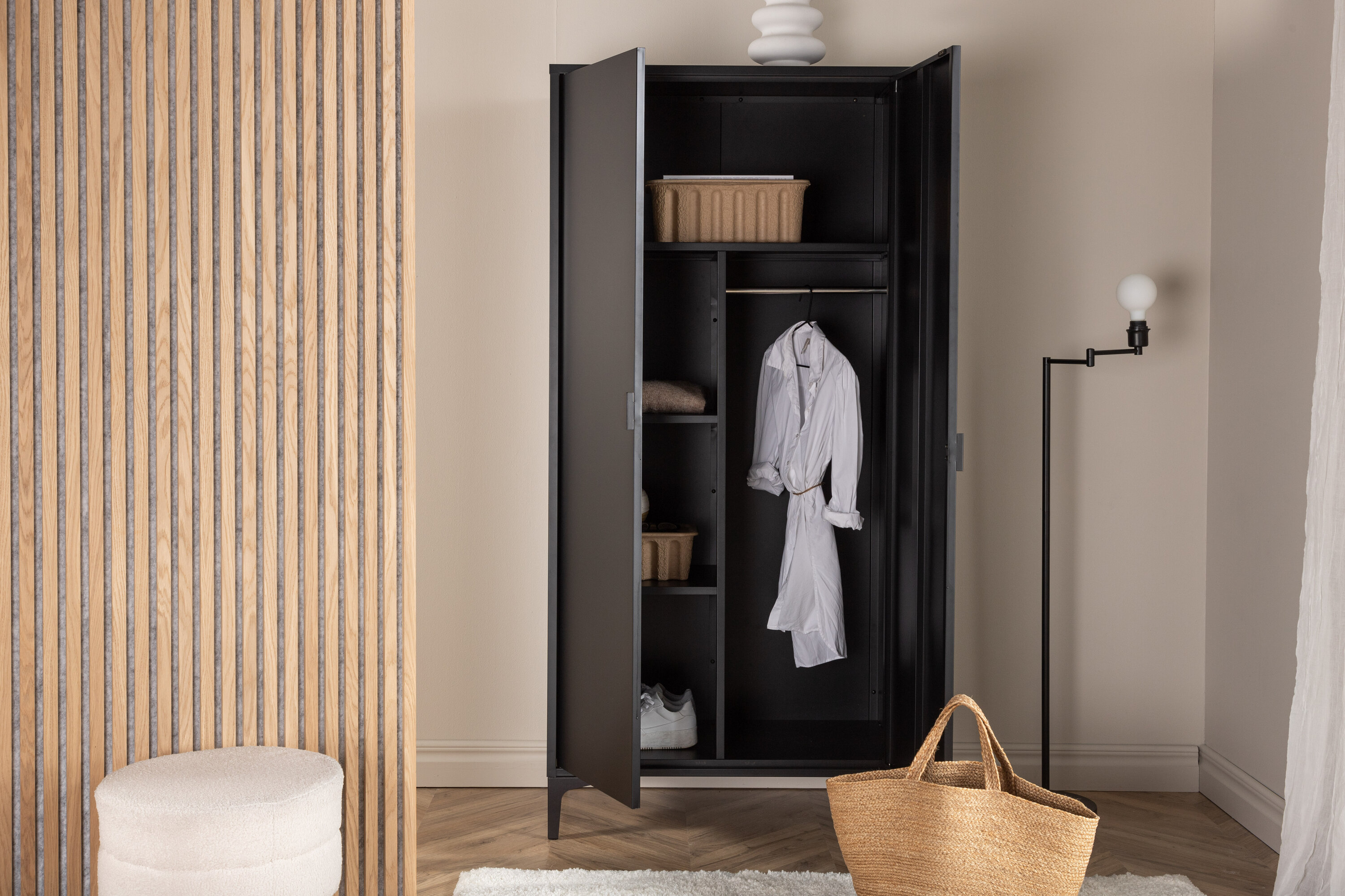 Drehbare Garderobe